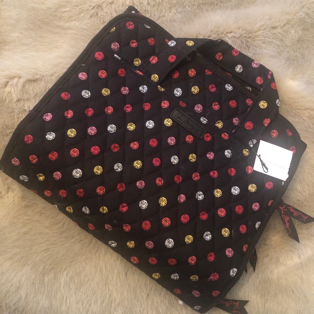 Vera Bradley travel organizer. NWT